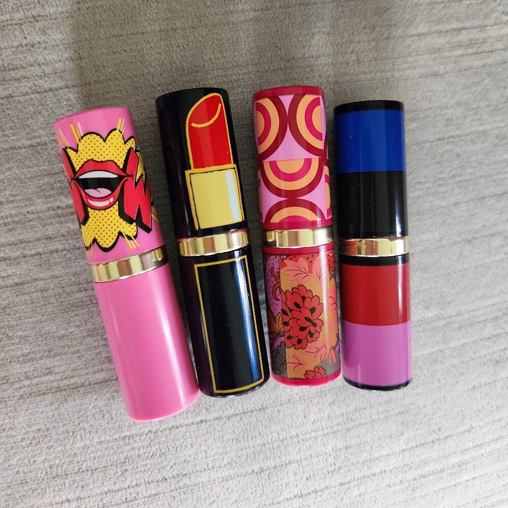 Lot of 4 Estee Lauder Lipsticks. 2 Pure Color Envy and 2 Special Limited Edition